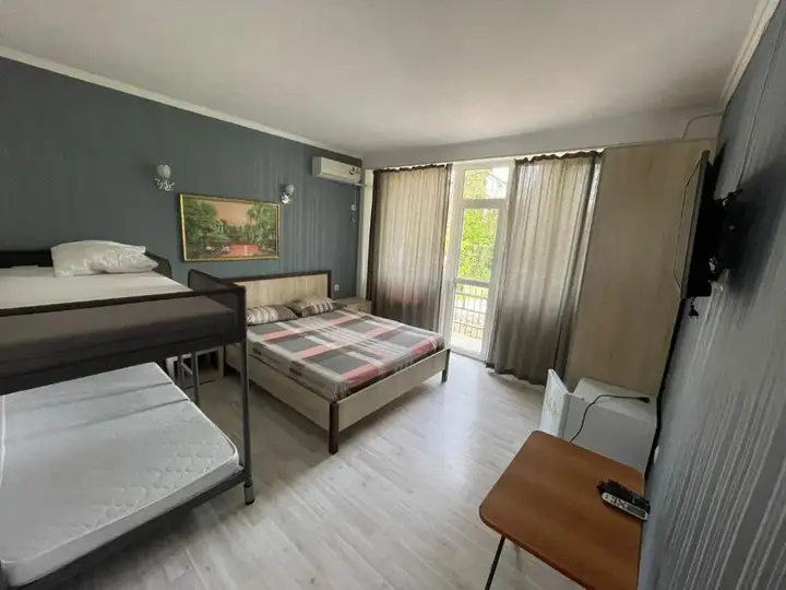 Новый Афон: Mirraflores Hotel