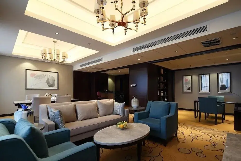 Цзинань: Jinan Luxury Blue Horizon Hotel