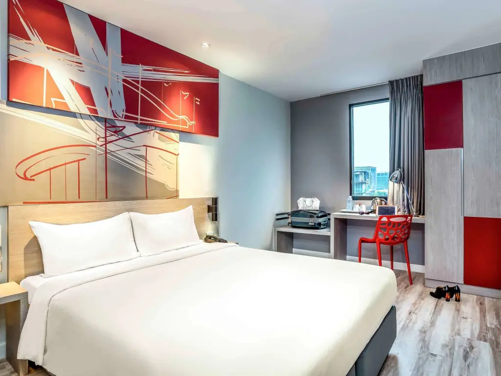 Паккрет: ibis Bangkok IMPACT