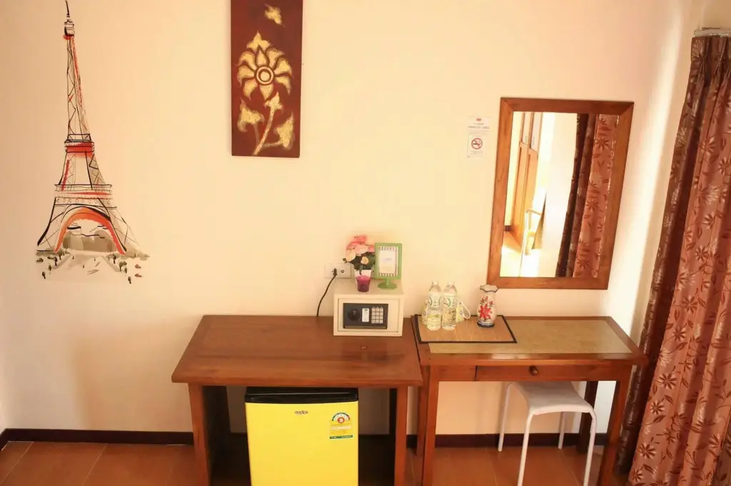 Кату: Phuket IYH Express Hostel