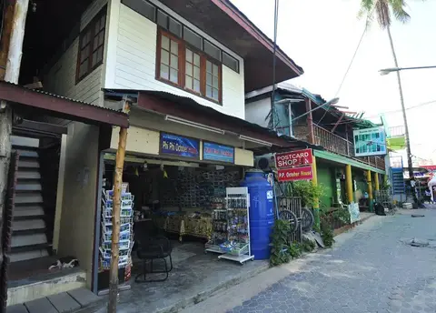Phi Phi October House — фото 1
