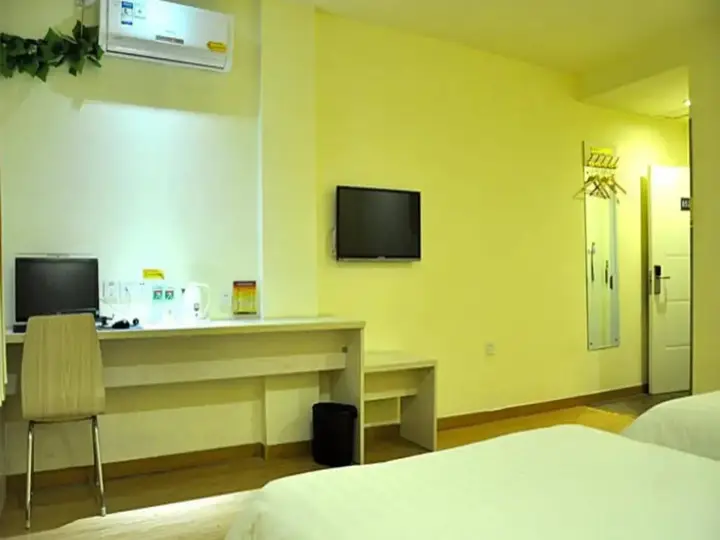 Линьи: 7 Days Inn Linyi Cangshan Zhongxing Road Business Street Branch