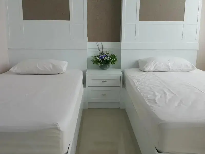 Кхок Круат: Crystal Place Sida