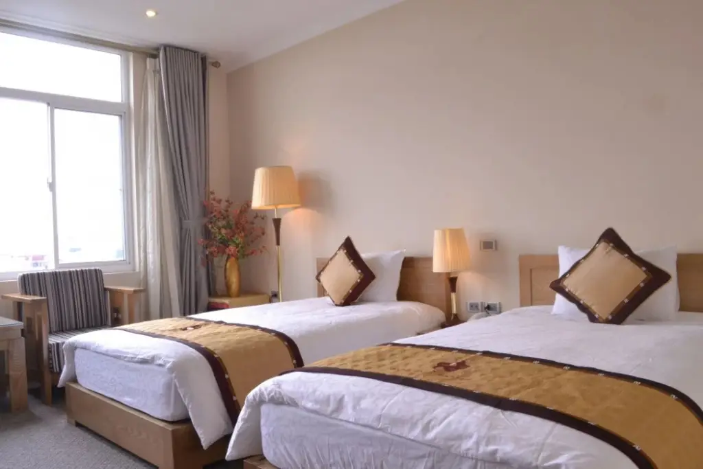 Ханой: A25 Premium Hotel - 705 Lac Long Quan