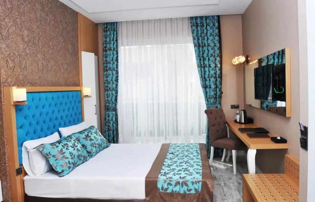 Анталья: La Porte Hotel