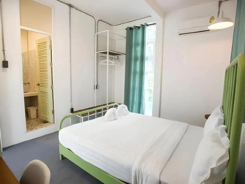 Лампанг: Memmoth Cafe & Hostel in Lampang