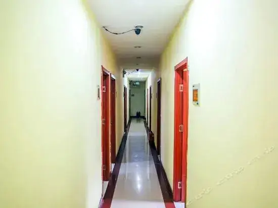 Цзинань: Kerry Hotel (Jinan Daming Lake Baotu Spring Branch)
