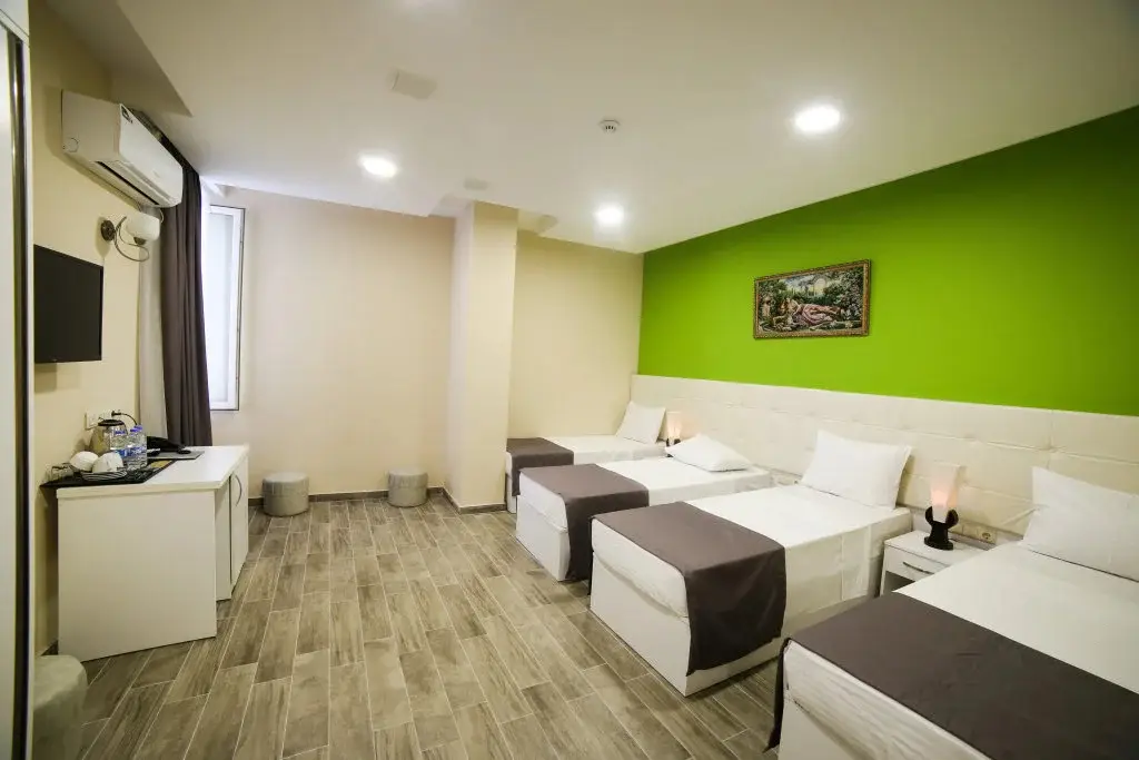 Батуми: Zheal Hotel