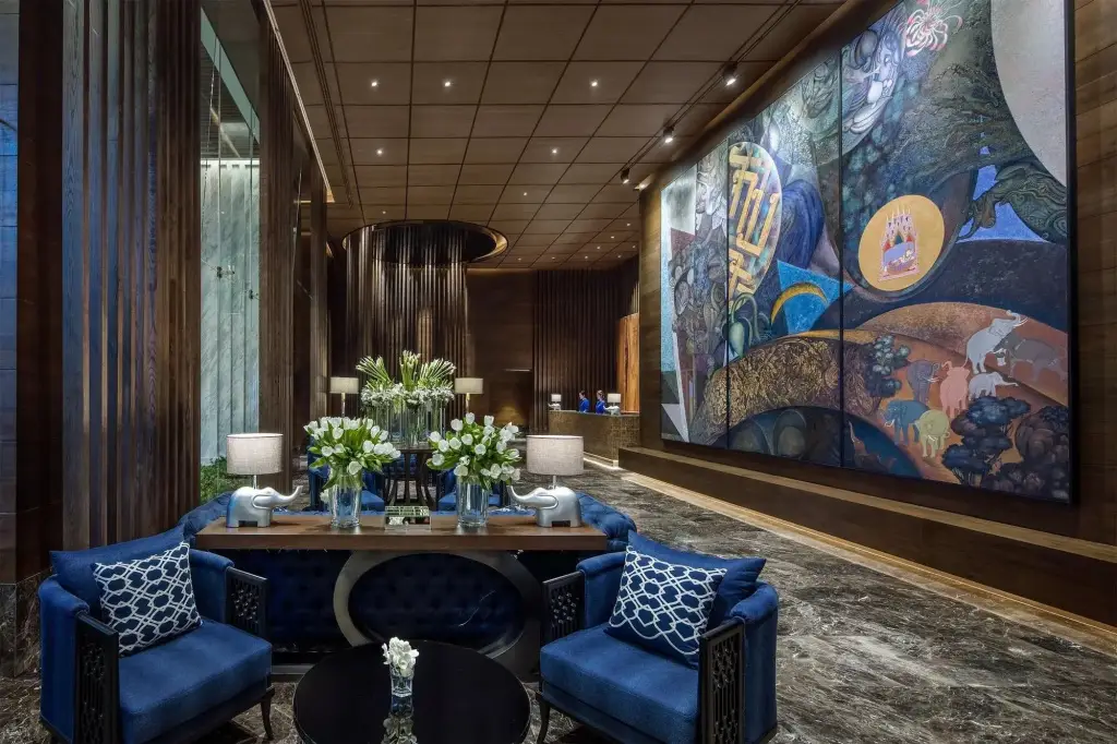 Бангкок: Отель 137 Pillars Suites Bangkok