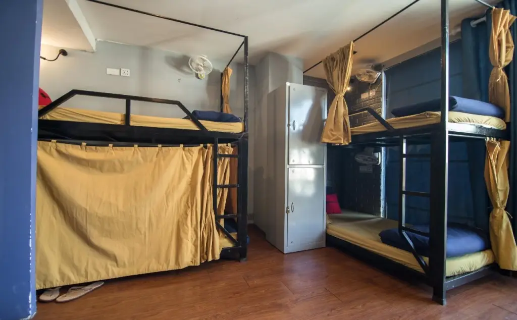 RedDoorz Hostel @ Signature Inn — фото 1