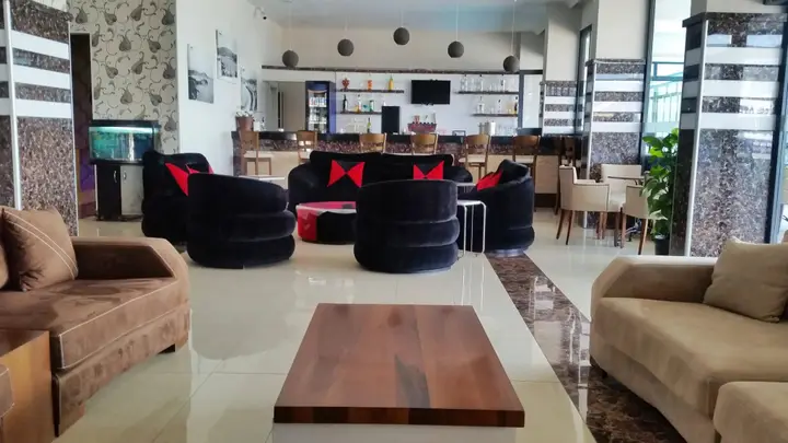 Кушадасы: Türkin Hotel
