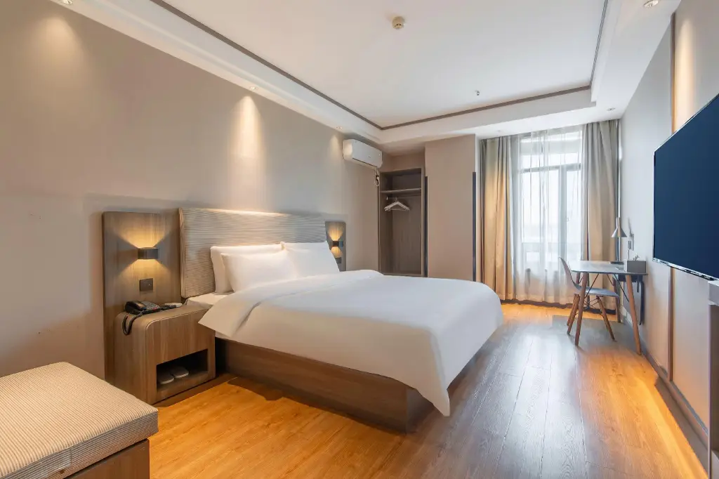 Нанкин: GreenTree Inn Nanjing South Railway Station North Square Hotel