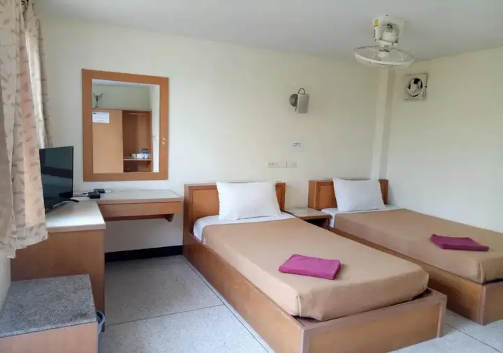 Банг-Сапхан: Bang Saphan Resort