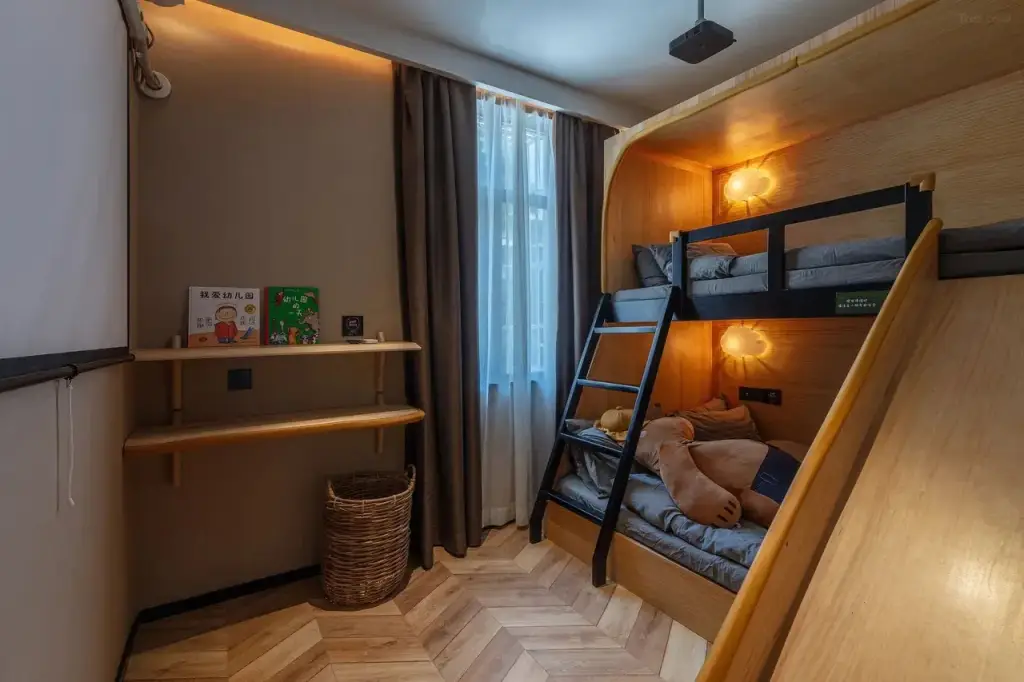 Шанхай: Iforest Hostel (Shanghai People's Square, Dashijie Metro Station)