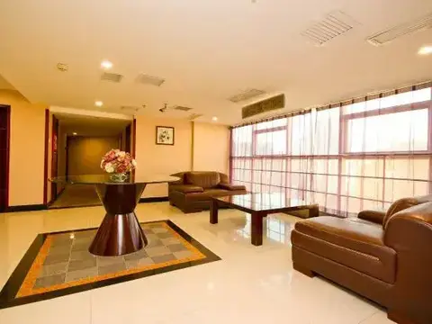 Shenzhou Hotel — фото 1