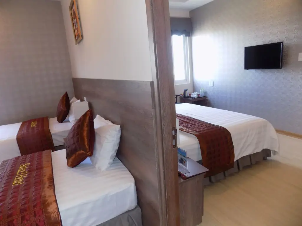 Дананг: La Suite Hotel Da Nang