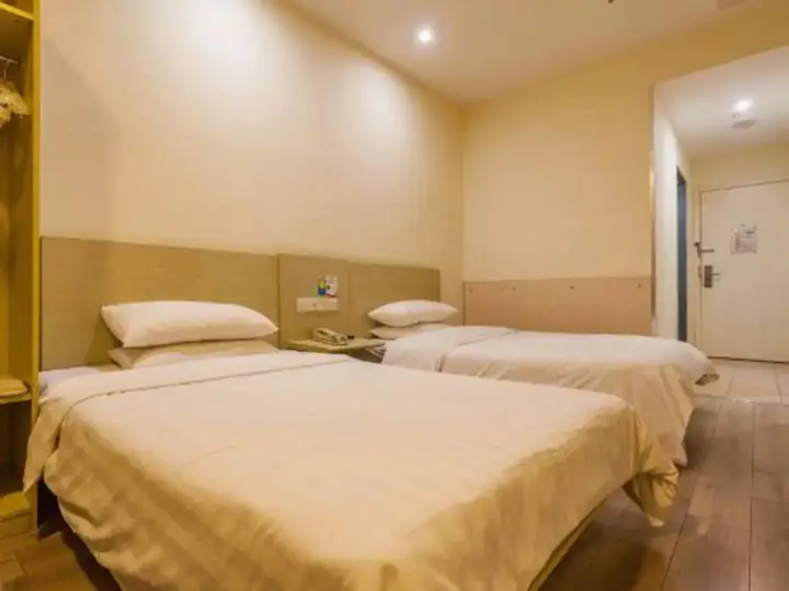 Шанхай: Pebble Motel (Kunshan Golden Eagle International Qianjin Middle Road)