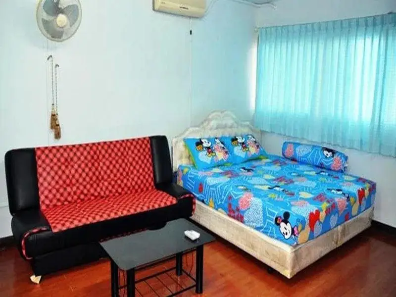 Паккрет: Mthongok at Popular Condo Muengthong Thani