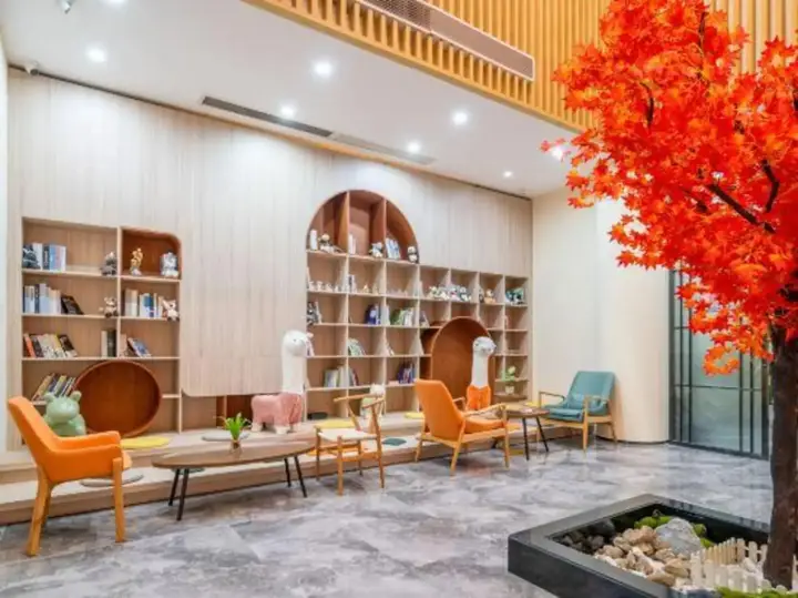 Дунгуань: Xinyi Yunqi Hotel (Liaobu Wanrun Plaza)