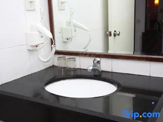 Дунгуань: Jiaxilai Hotel (Shanmei Subway Station Hanbang 66 Plaza)