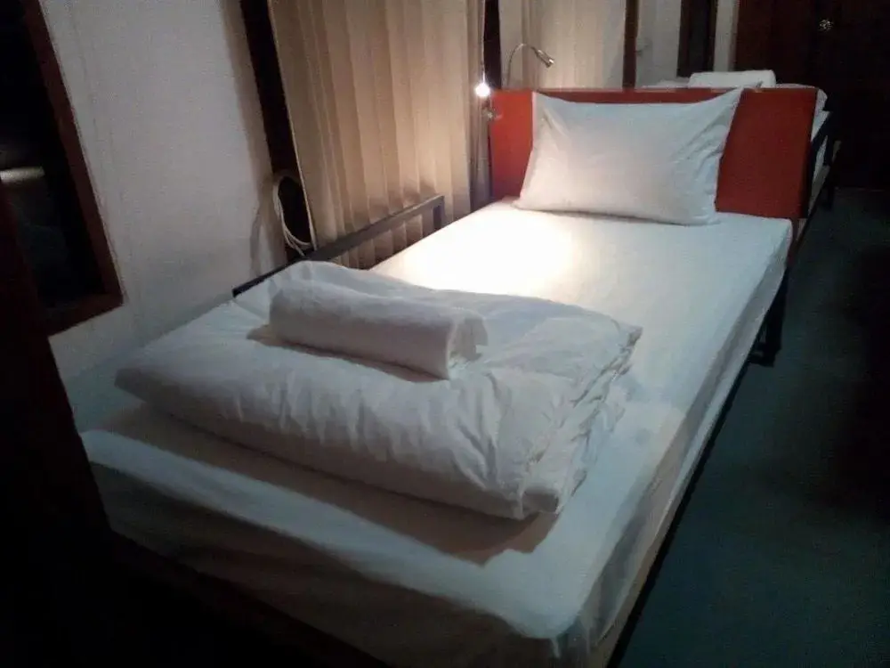 Паи: Brick House Hostel Pai