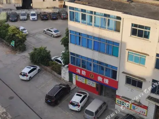Дунгуань: Xin Cai Zi Business Hotel