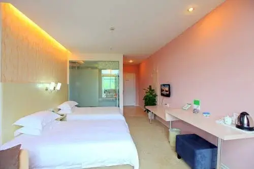 Ухань: Yijia Business Hotel (Wuhan Optics Valley Plaza Yangjiawan Subway Station Branch)