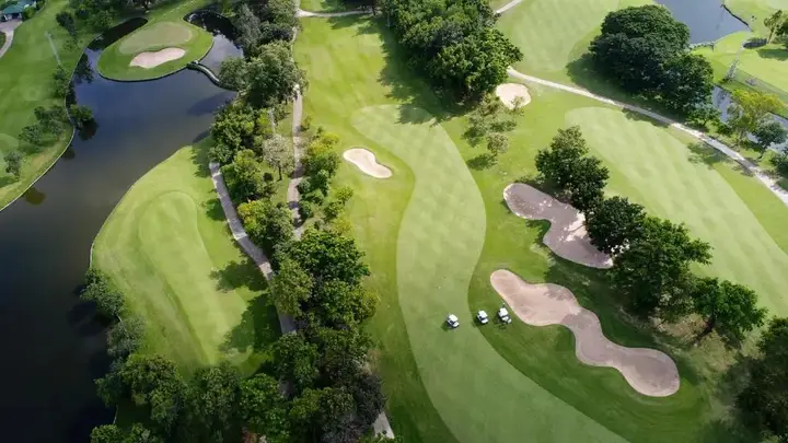 Патхумтхани: Tinidee Hotel Bangkok Golf Club