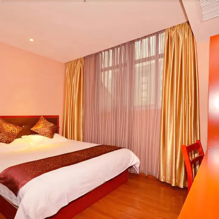 Ухань: 7 Days Inn Wuhan Hankou Railway Station Caishen Square Branch
