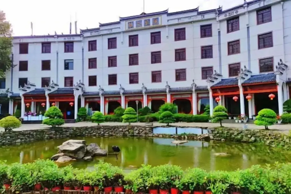 Shengtian Farm House — фото 1