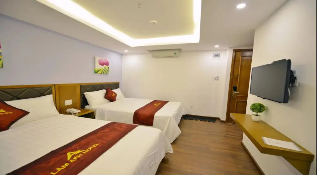 Дананг: La Beach Hotel