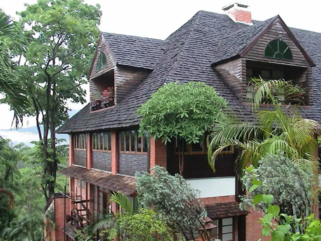 Миттапхап: Issara Boutique Winery Hotel