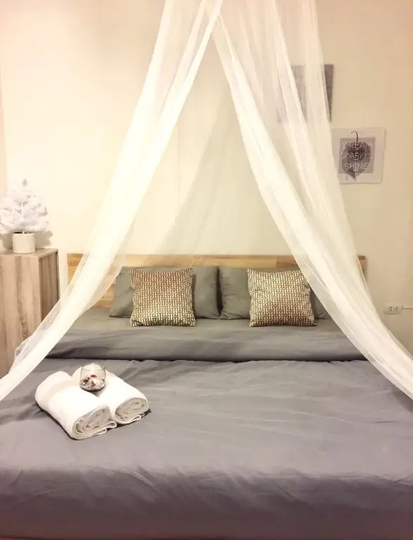 Пхуттхамонтхон: 24 Poshtel Salaya