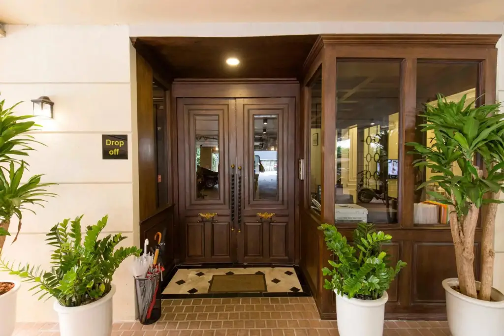 Бангкок: LA49 Hotel
