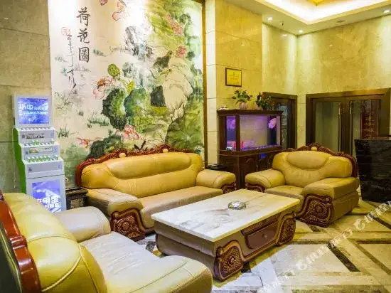 Чанша: 柏斯特酒店(商学院汽车西站店)