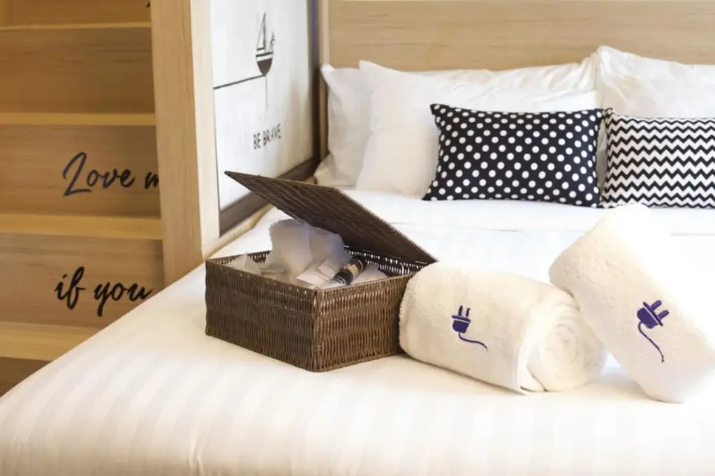 Накхонситхаммарат: The Plug Hotel