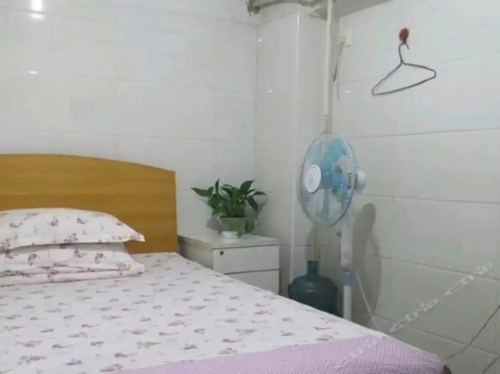 Ухань: Huadu Hostel