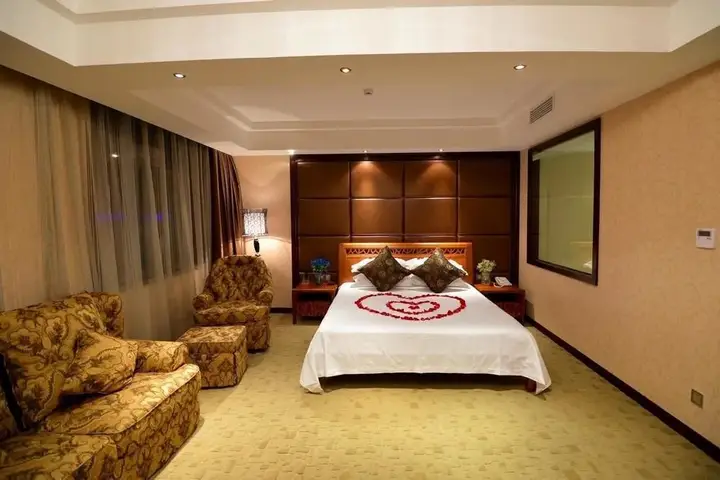 Нанкин: Weifu Jinning Hotel(南京威孚金宁宾馆)