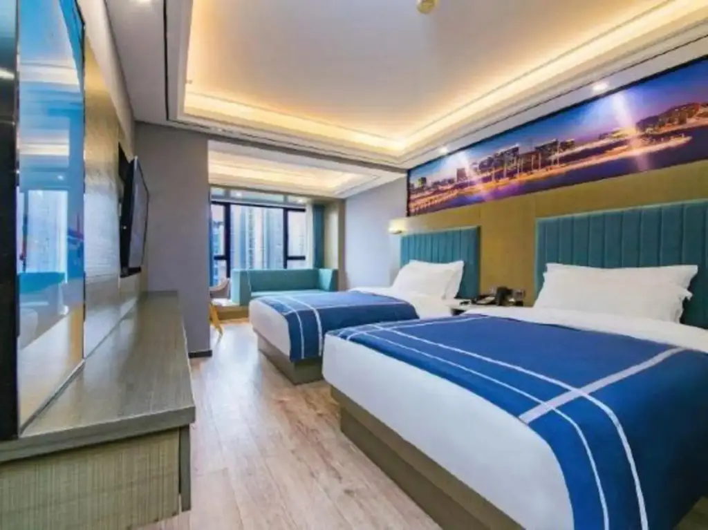 Чанша: LANB Hotel (Changsha Yuhua District Government Subway Station Store)