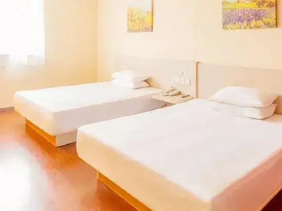 Нанкин: Homeinn Pebble Hotel (Nanjing South Railway Station)