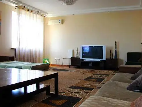 Алматы: Hostel Ark Shatyr
