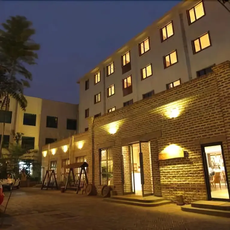 Chang'an Travelers Paradise Hotel — фото 1