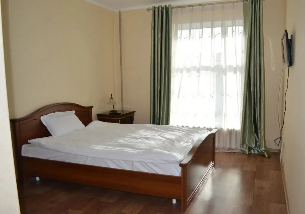Астана: Ereimentau Hotel