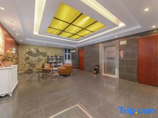 Дунгуань: Shining Star Holiday Hotel