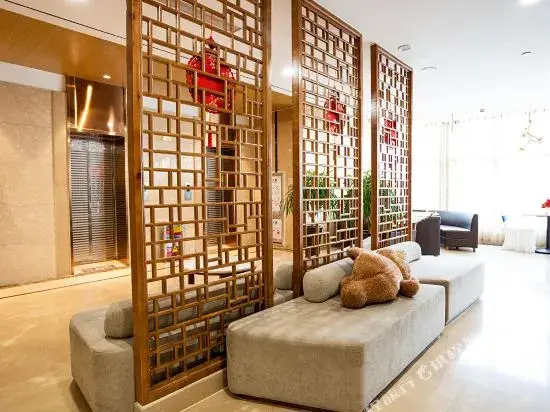Линьи: Oriental Hotel