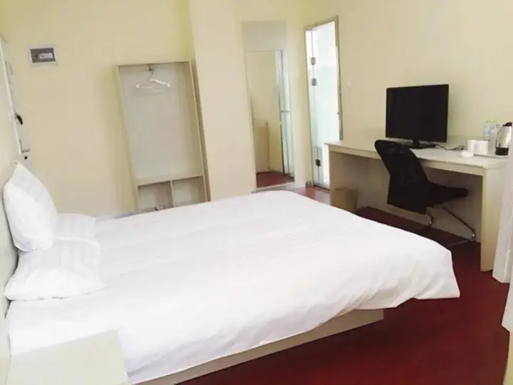 Цзинань: Hanting Hotel Jinan Jing Liu Road