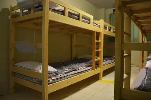 Цзинань: Jinan Water Young hostel