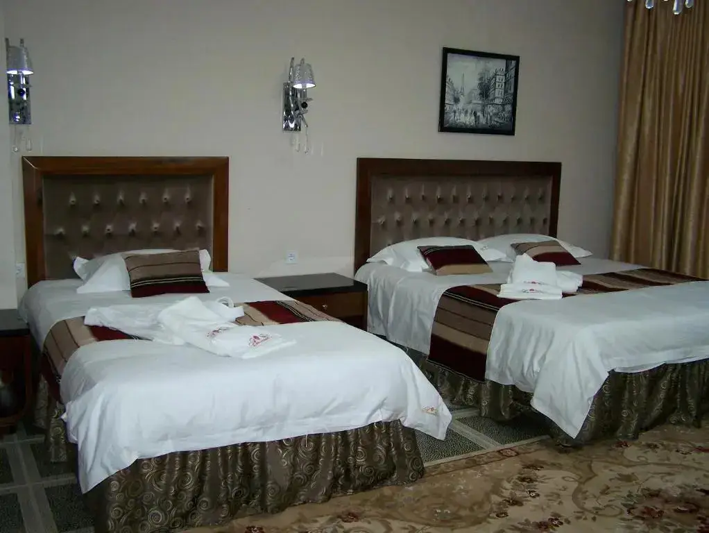 Усть-Каменогорск: Ainaline Hotel