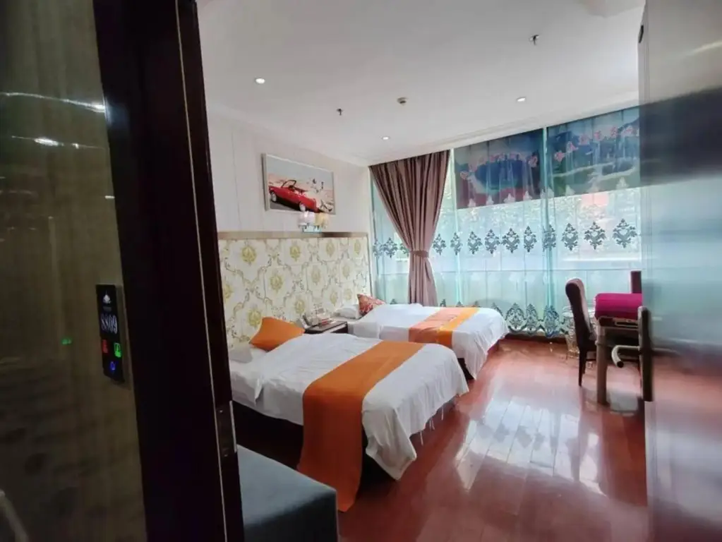 Чунцин: Kaimeisi Business Hotel