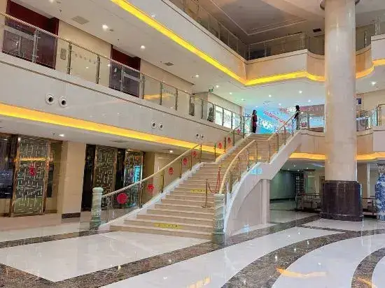 Линьи: Yishui Longgang Hotel (Yishui River Bridge Scenic Spot)